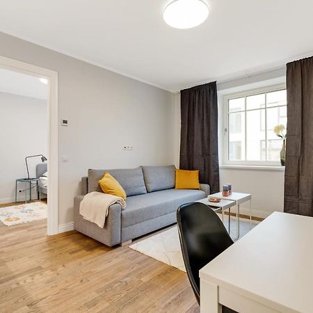 Ferienwohnung Charming 1Br In Superb Location, Free Parking & Wi-Fi Reval Exterior foto