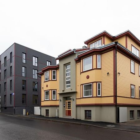 Ferienwohnung Charming 1Br In Superb Location, Free Parking & Wi-Fi Reval Exterior foto