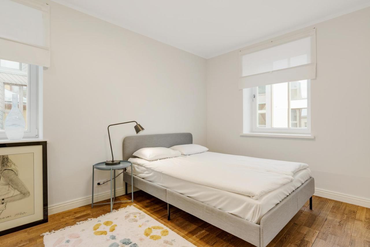 Ferienwohnung Charming 1Br In Superb Location, Free Parking & Wi-Fi Reval Exterior foto